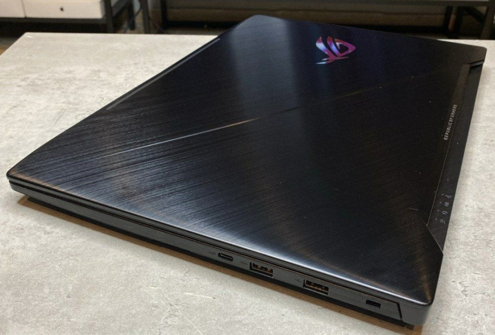 Ноутбук ASUS ROG Strix Scar 17" GTX 1050ti/i7-8750h/ssd 1tb/16Gb. Київ - фото 3
