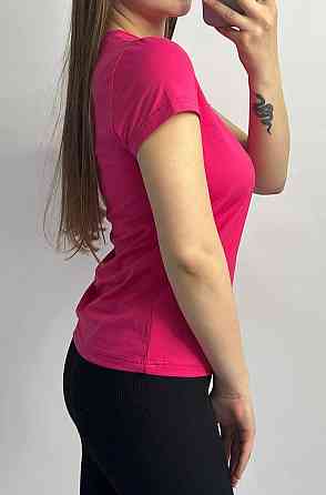 Базовая футболка женская удлиненная Малиновый XXL Харьков