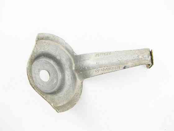 Mercedes-Benz  A2463520039 Упорна пластина до кріплення задньої балки спереду CLA Shooting Brake X117 CLA C117 GLA X156 A-class W176 B-class W242 B-cl Одеса