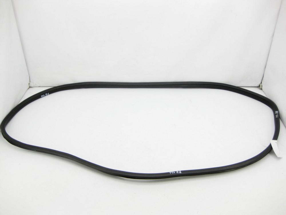 Mercedes-Benz  A1666970051 9G44 Ущільнювач прорізу передніх дверей чорний ML/GLE W166 GL/GLS X166 Одесса - изображение 1
