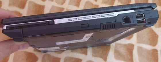 Ноутбук: Fujitsu Lifebook AH512/ Core i3 , 2330M/ 4Gb / 320Gb. Intel HD3000 , 2Gb. Киев