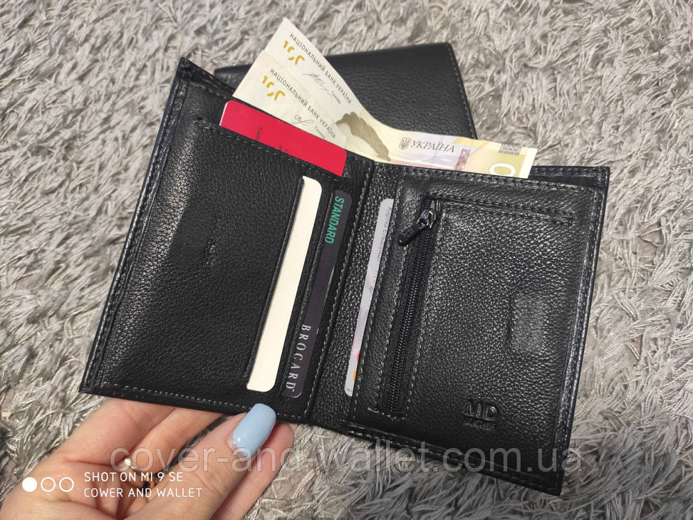 Мужской кожаный кошелек вертикального формата на магнитной фиксации MD 22-633 Киев - изображение 6