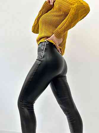 Утеплені трендові шкіряні легінси на флісі Style Київ