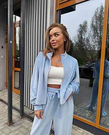 Жіночий прогулянковий плюшевий костюм-двійка: кофта та штани Блакитний, 42/46 Одеса