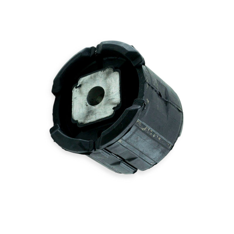 Втулка балки БМВ X5 (E70) задній Мукачево - фото 1