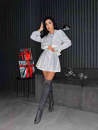 Женский праздничный блестящий костюм двойка: жакет и юбка с шортами Серебристый, 46/48 Одесса