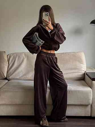 Жіночий стильний повсякденний велюровий костюм велюр плюш Шоколад Одеса