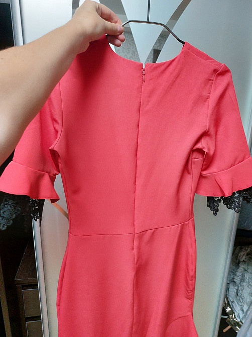 Женское платье нарядное Б/У 42 красный Киев - изображение 3