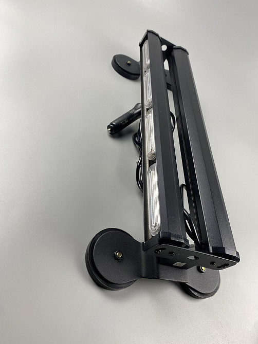 Двосторонній Стробоскоп LED на машину 4 секції 12/24 V 96 led діодів кріплення подвійний магніт світлова балка Мукачево - фото 9