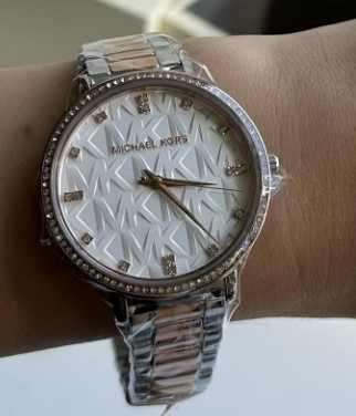 Часи годинник Michael Kors MK4667 Київ - фото 1