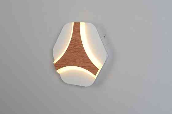 SIRIUS Світлодіодне бра 8927-1 9W 200*185*40 white Коломия