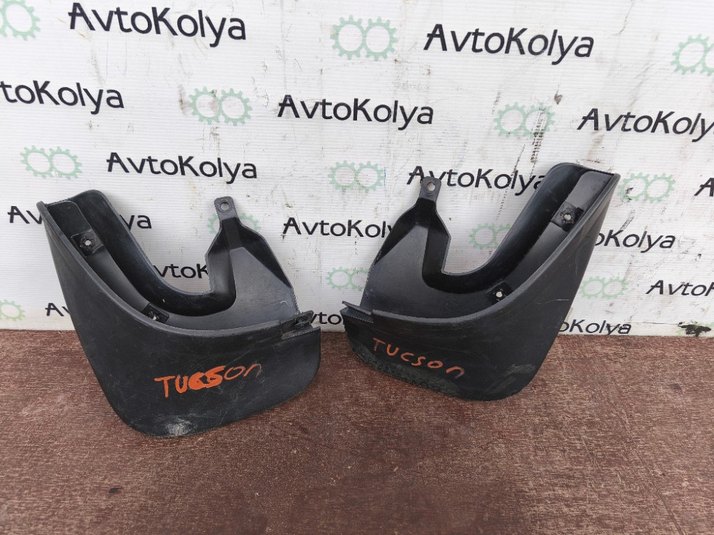 Бризковик задній правий Hyundai Tucson 2004-2009 (86842-2E010W) Ковель - изображение 1