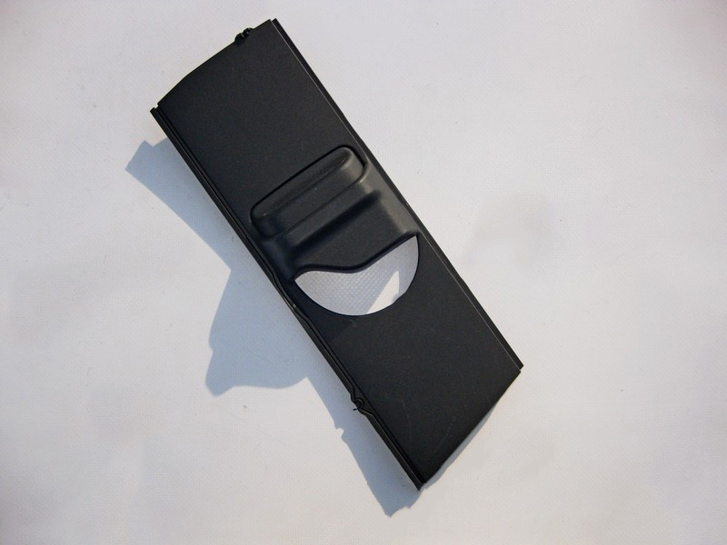 Mercedes-Benz  A2056901030 9051 Пластикова чорна накладка направляючої ременя безпеки переднього пасажира C-Class W205 GLC X253 Одесса - изображение 1