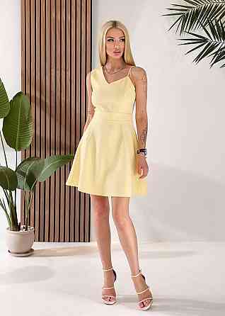 Женское коктейльное мини платье из плотной костюмки Лимонный, 44 Одесса