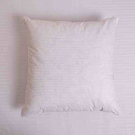 Подушка пухова YouStar 50% пух 50% перо Тік смужка - пружна 50x50 см (Білий) з сумкою-чохлом Суми