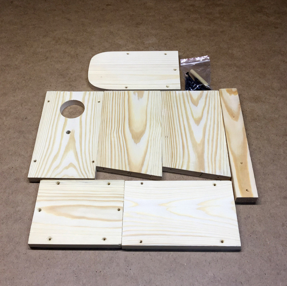 Разобранный скворечник 