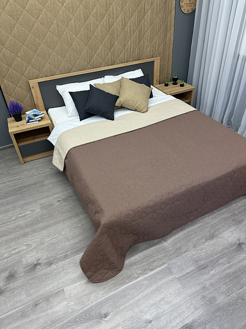 Покрывало двустороннее Decorator Microfiber куб 160х215 см капучино с бежевым (85-075) Киев - изображение 4