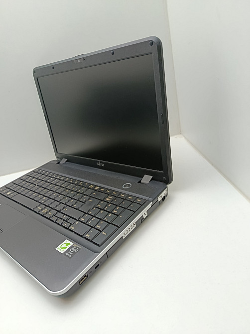 Ноутбук Fujitsu LifeBook A512 Pentium 2020m\4\0\ АКБ+ (товар вживаний) Луцьк - фото 3