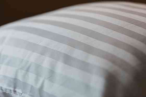 Ecotton Комплект постільної білизни Ecotton Євро 210х220 см готельний із Страйп-сатину білий по Коломия