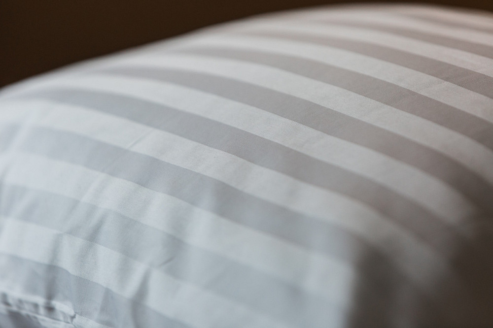 Ecotton Комплект постільної білизни Ecotton Євро 210х220 см готельний із Страйп-сатину білий по Коломыя - изображение 4