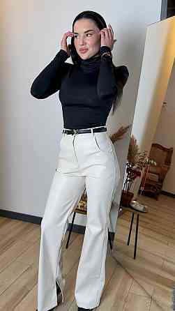 Женские стильные брюки на высокой посадке с разрезами эко кожа на замше Молочный, 44/46 Одесса