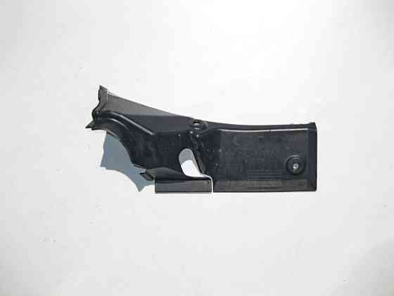 Mercedes-Benz  A2516930330 Накладка лівої петлі кришки багажника R-Class W251 Одеса