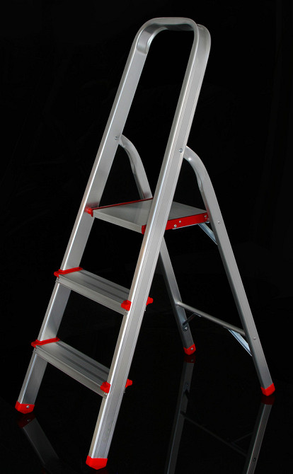 Алюмінієва драбина драбина драбина двостороння 3 сходинки до 150 кг Mar-Pol (M85600) Нововолинськ - фото 4