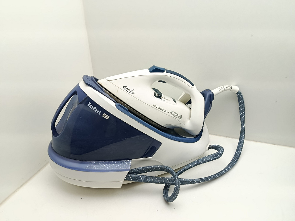 Праска з генератором пари Tefal Pro Express Turbo Anticalc GV8461 (товар вживаний) Луцк - изображение 2