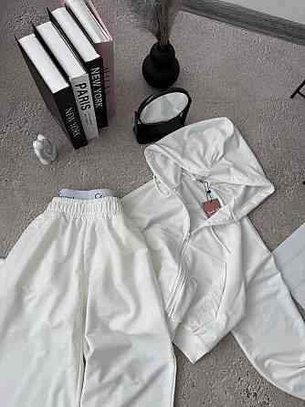 Женский прогулочный костюм двойка: кофта на молнии и брюки двунитка люкс + турецкая рибана Молочный, 46/48 Одесса