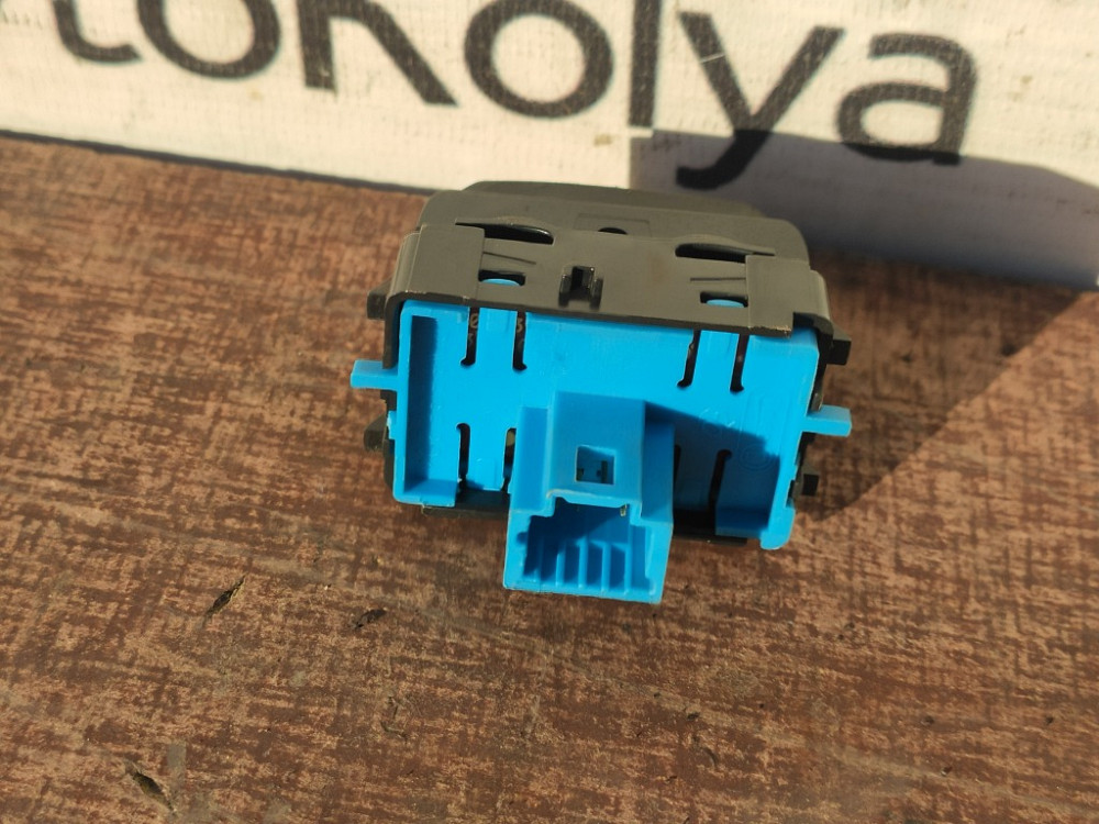 Кнопка ECO Renault Master III 2010-2019 (251B46269R) Ковель - фото 2