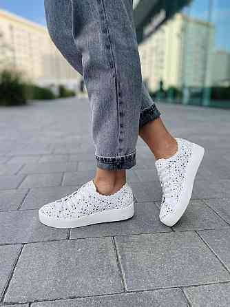 Olli Кеди жіночі OLLI T-65-21600 білі (весна-літо, шкіра натуральна) (3380) лише 36р. Коломия