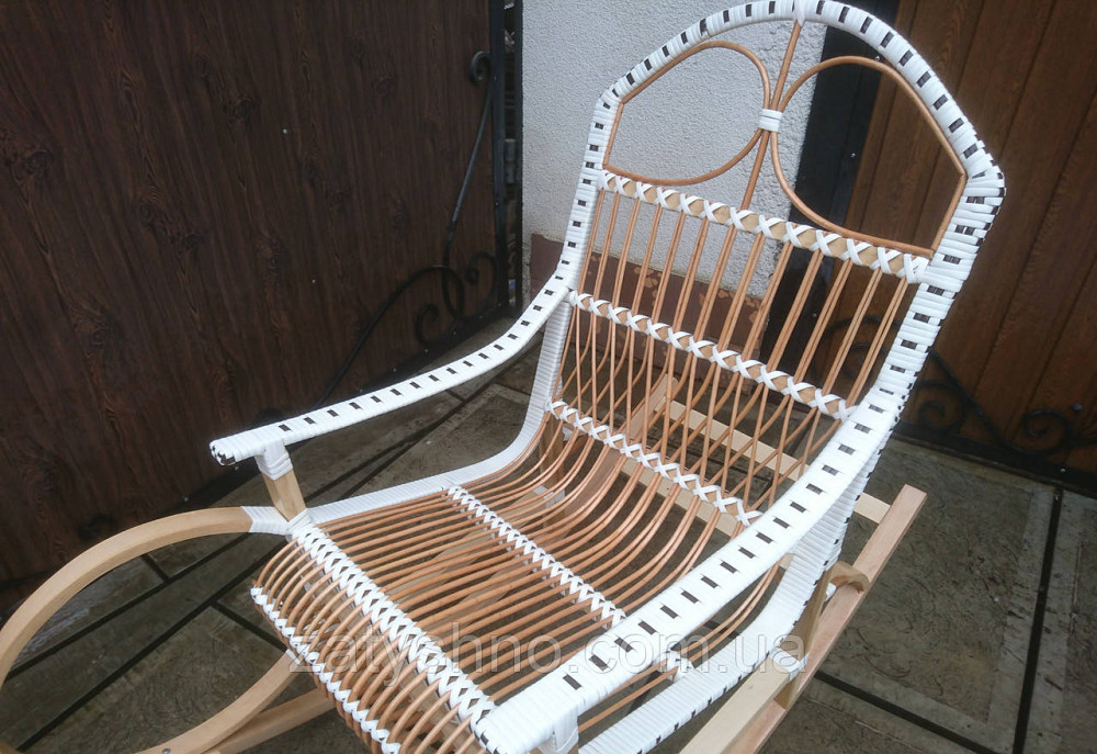 Крісло гойдалка біла з плетеної лози Київ - фото 7