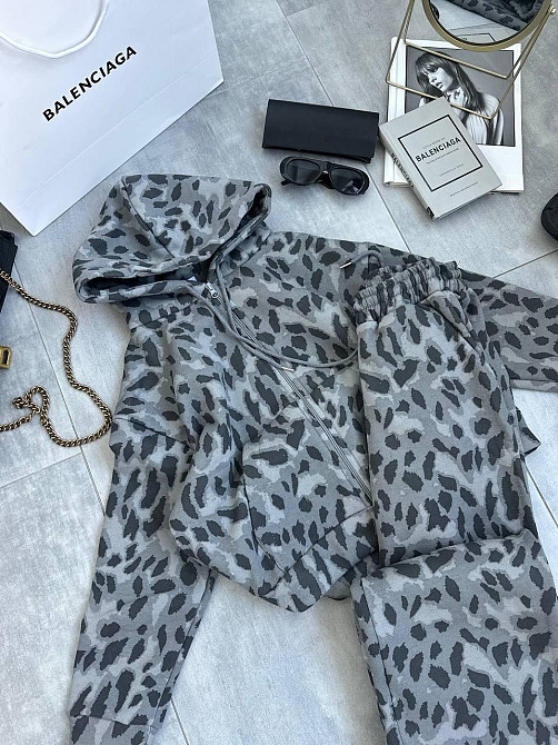 Жіночий повсякденний теплий принтований костюм двійка турецька трьохнитка на флісі Одеса - фото 4