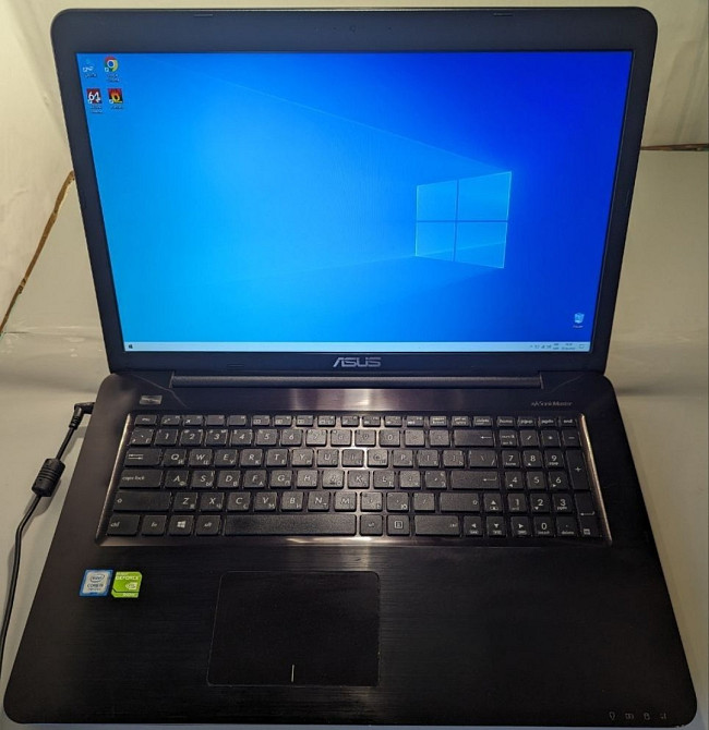Ноутбук: ASUS 17.3