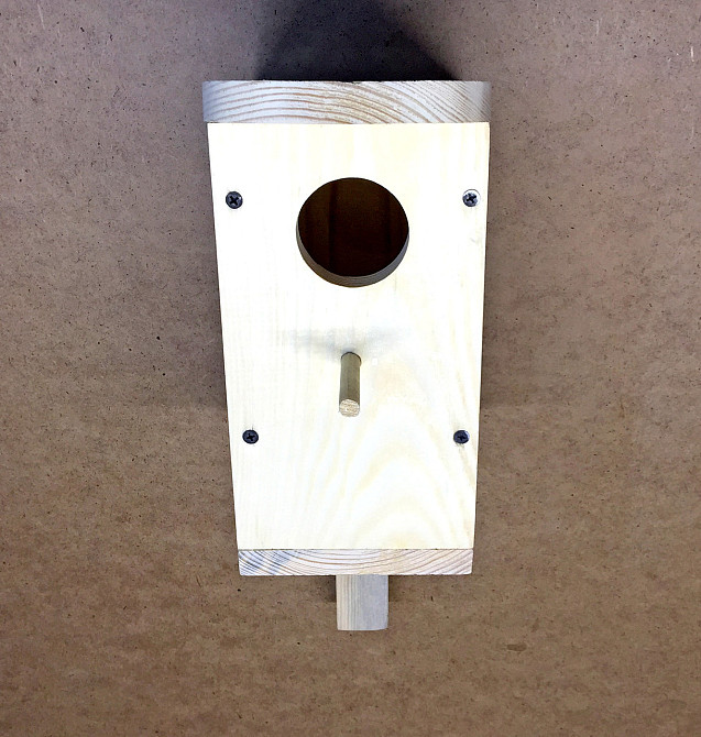 Разобранный скворечник 