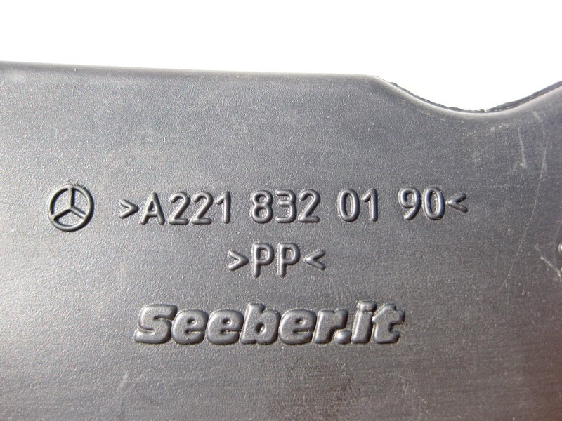 Mercedes-Benz  A2218320190 Стічна трубка зливу води під капотом зліва S-Class W221 CL C216 Одеса - фото 3