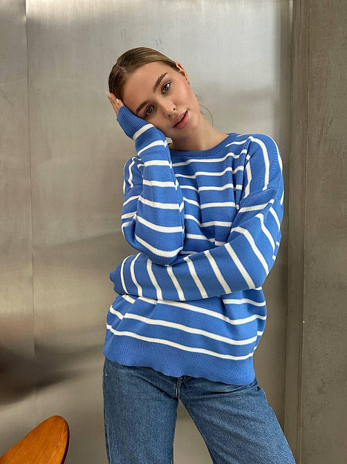 Жіночий базовий смугастий светр оверсайз шерсть 70% акрил 30% Синій Одеса - фото 2