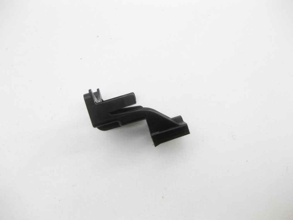 Mercedes-Benz  A1664760636 Кронштейн клапана регенерації на розширювальному бачку C-Class W205 GLC X253 E-class W213 SLK/SLC R172 ML/GLE W166 GLE Coup Одесса - изображение 4