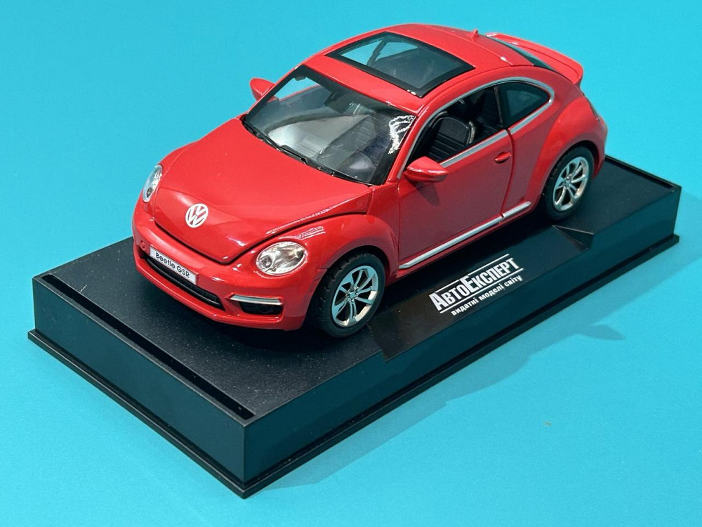 Машинка Автоексперт Volkswagen Beetle 1:32 метал світло/звук відчиняються двері капот багажник Червона (12012) Чернігів - фото 1