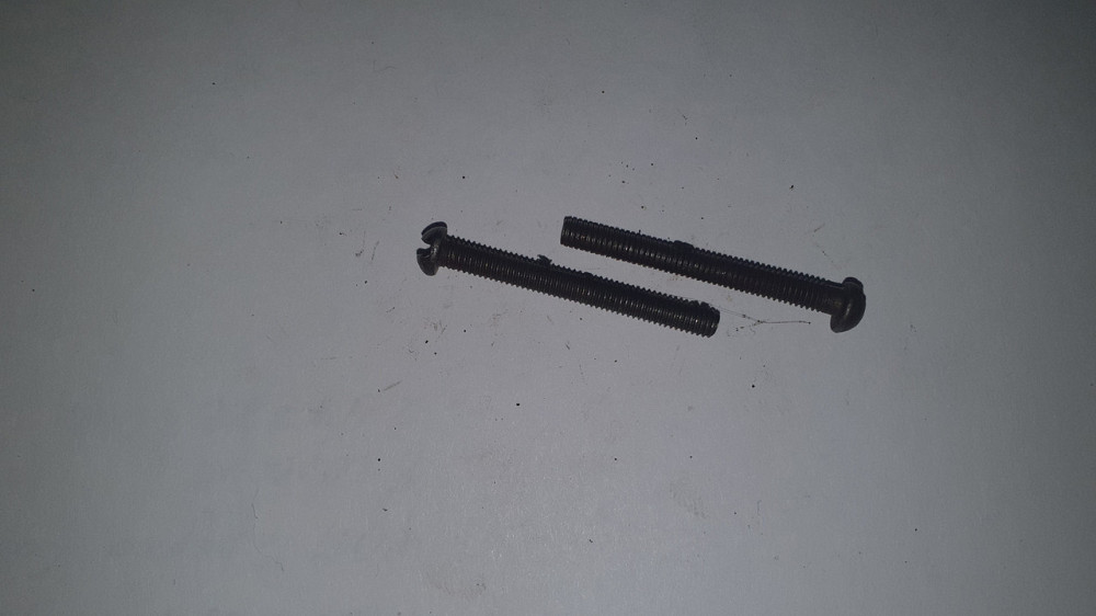 Винт М4. Длина - 40 мм. Под шлицевую отвертку. Харьков - изображение 1
