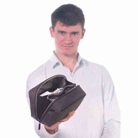 Органайзер Troika Toplader для кабелів з 2 відділеннями на блискавці. Рівне