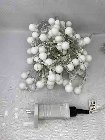 Б/В Світлодіодна гірлянда Augone PI-120LED-8M 8 м, 120 LED, тепле біле світло, декоративні кульки, англійська вилка Київ