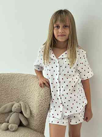 Дитяча піжама з мусліна шорти з сорочкою Суничка 122-128 Харків