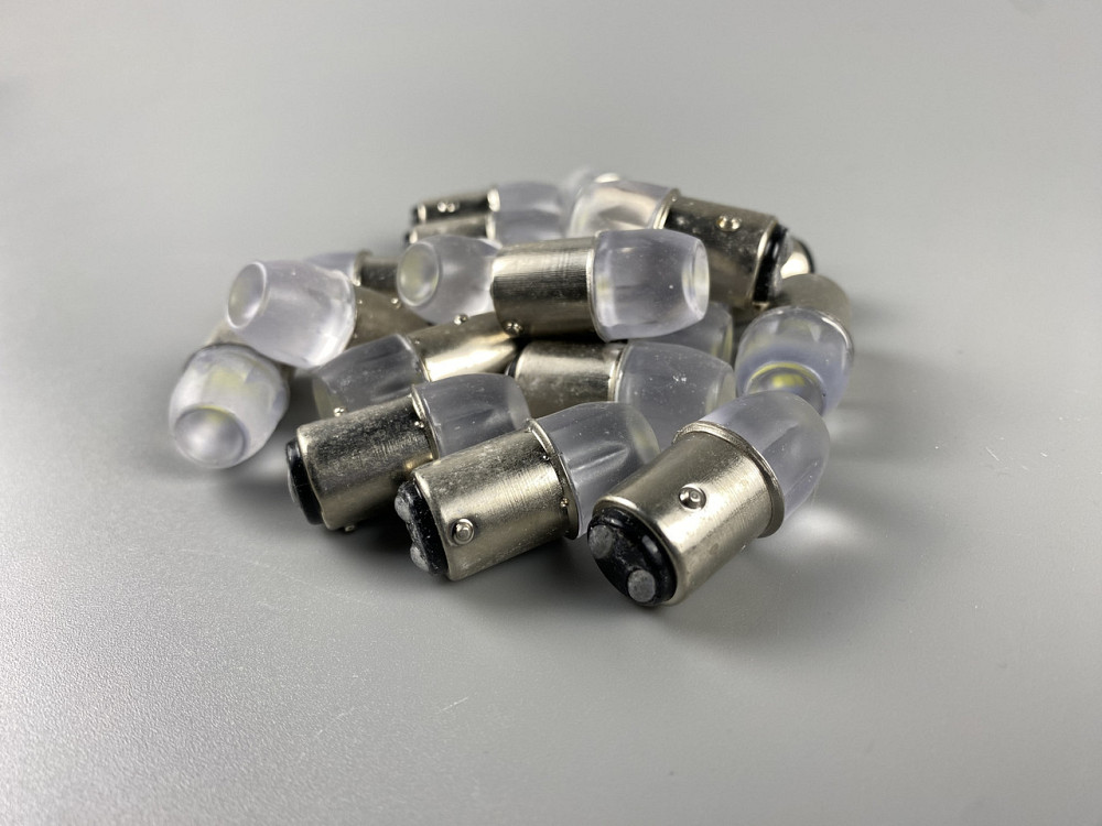 Світлодіодна автомобільна лампа стоп-сигнал/покажчик повороту 12V 2-ух контактний цоколь 1157 BAY15d Мукачево - фото 3