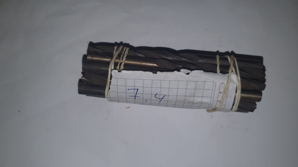 Сверло с цилиндрическим хвостовиком 7.4 мм. Р6М5. СССР. Харьков - изображение 1