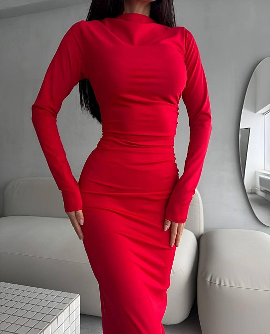 Жіноча силуетна сукня з драпіруванням мікродайвінг Одеса - фото 1