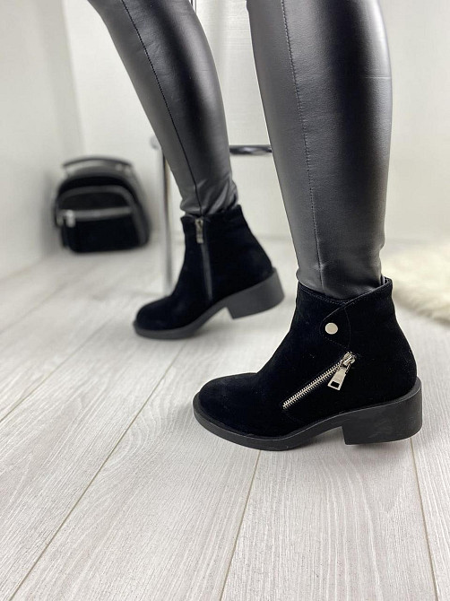 Черевики жіночі D and V чорні замшеві зимові висота 11см розмір 38 (2197) Коломия - фото 4