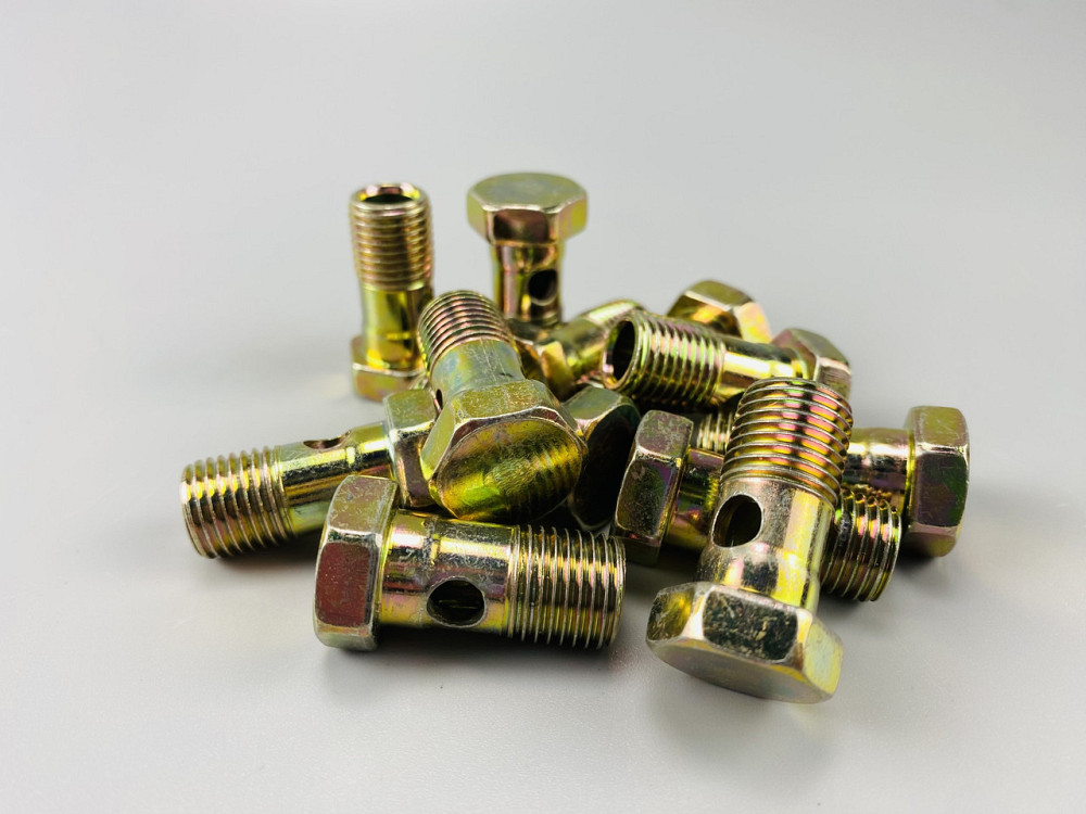 Болт-штуцер M 14 × 1.5 × 35 один отвір універсальний Мукачево - фото 1