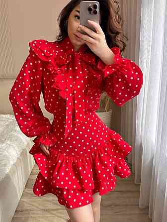 Женское стильное мини платье с принтом в горошек атлас Красный Одесса
