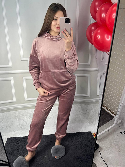 Женский велюровий костюм с капюшоном Пудровый M Харьков - изображение 4